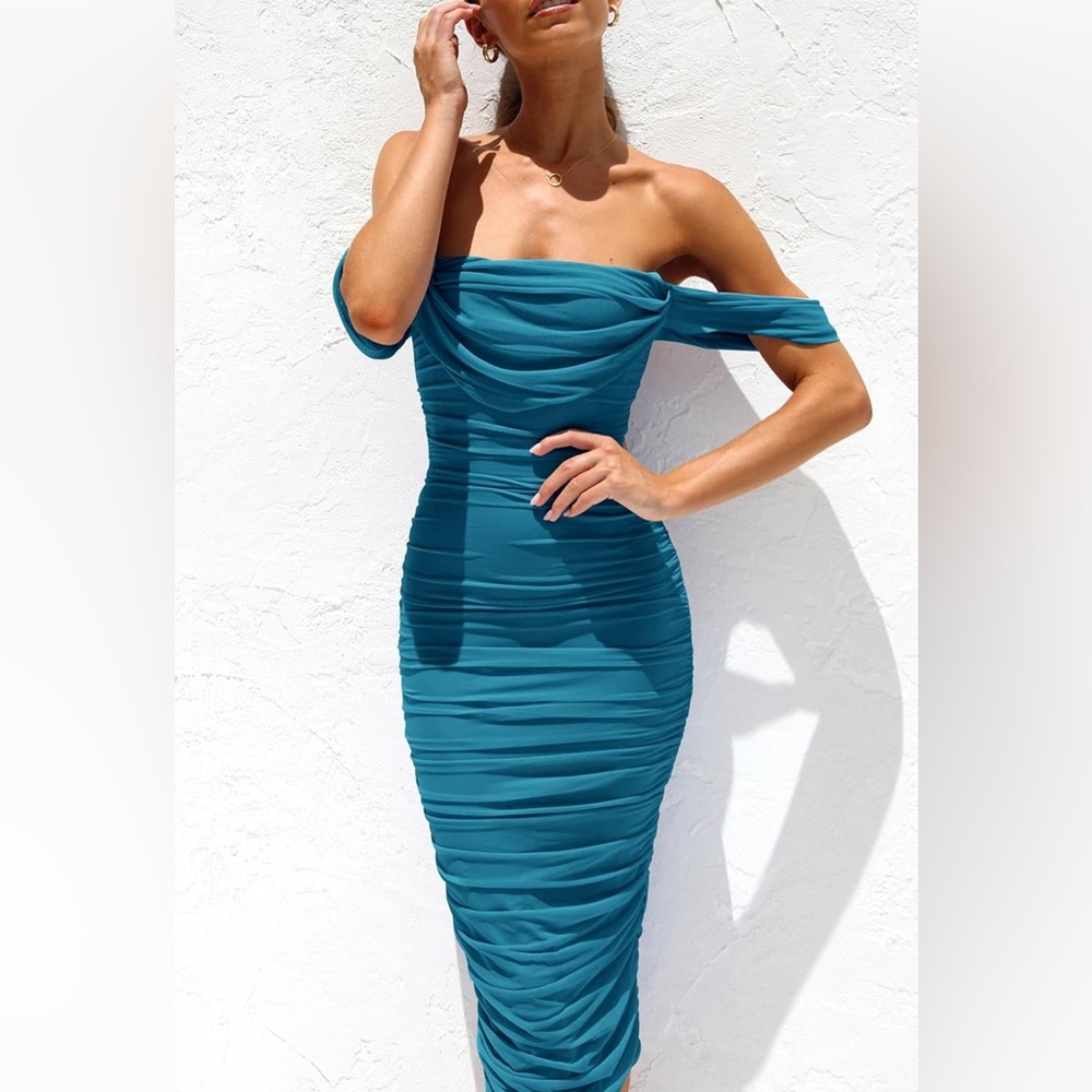 Women's Off The Shoulder Ruched Bodycon Dresses